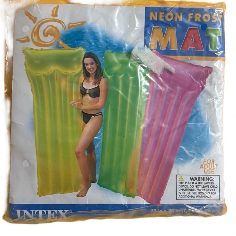 INTEX Neon Frost Mat - PINK - Picture 1 of 5